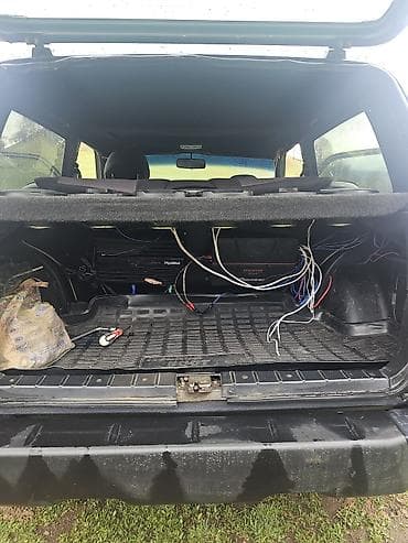 dinamik pioneer: Avtomobil üçün tam audio sistemi satılır. Tərkib: - Pioneer — 1