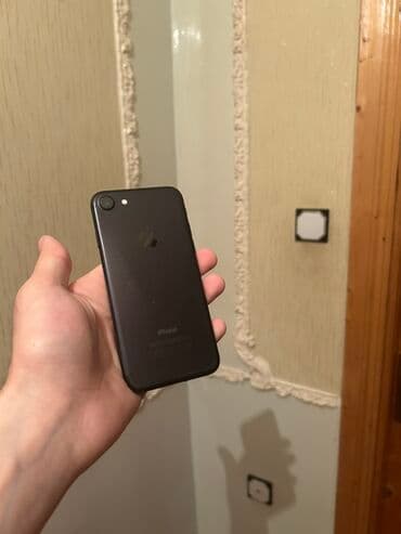 bakseldə aylıq internet paketləri: IPhone 7, 128 GB, Qara, Barmaq izi — 4
