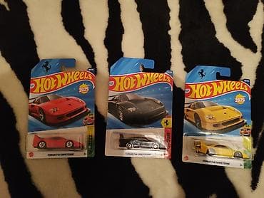 Məhsul: Hot Wheels “Ferrari F40 Competizione” die-cast modellər dəsti