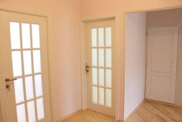 9 ci mikrorayon satilan evler: Bakı, 3 otaqlı, Köhnə tikili, 69 kv. m — 3