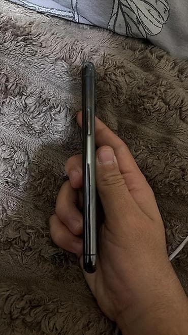 iphone 11 pro kredit: IPhone 11 Pro, Matte Midnight Green — 3