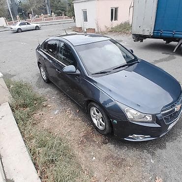 şevrolet aveo satışı: Chevrolet Cruze: 1.4 l | 2014 il 18888 km Sedan — 10