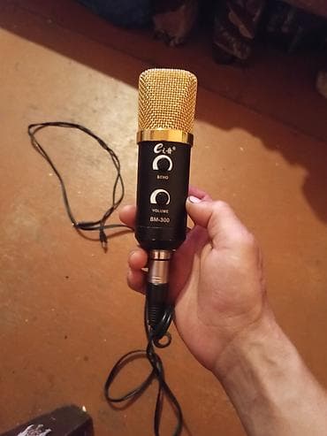 samsung level u: BM-300 studiya tipli mikrofon - Qızılı metal tor başlıq və qara — 1