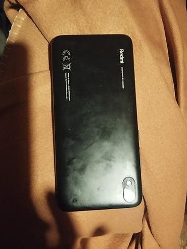 xiaomi redmi 7 satilir: Redmi smartfon - Marka: Xiaomi Redmi - Korpus: arxa tərəfdə “Redmi” — 1