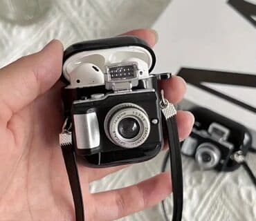 Видеокамеры: Məhsul: Retro fotoaparat dizaynlı AirPods qoruyucu qabı - Uyğunluq — 2