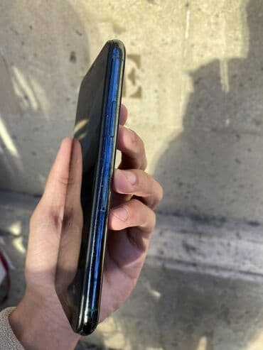 iphone 11 pro ekranı: IPhone 11 Pro, 64 GB, Matte Midnight Green, Zəmanət, Simsiz şarj, Sənədlərlə — 8