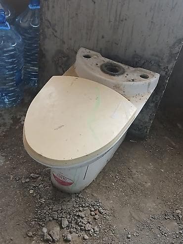 komur satisi: Tikintidə və ya 2 ci əl kimi işlətməkçün unitaz satılır. İstəyən əlaqə — 3
