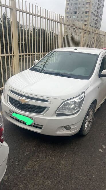 Chevrolet Cobalt, ağ rəng, sedan kuzov. QALMAQ SERTI ILE ARENDAYA lalafo.az -da Chevrolet Cobalt, ağ rəng, sedan kuzov. QALMAQ SERTI ILE ARENDAYA