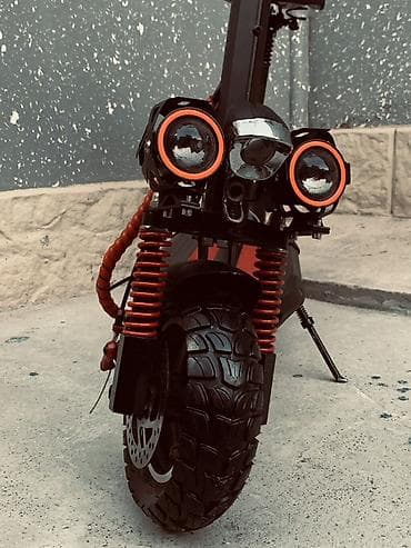 suru: İşlənmiş Elektrik samokat 10", > 1000 Vt, > 45 km/s, Ünvandan götürmə — 2