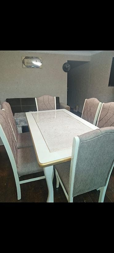 Qonaq otağı üçün, İşlənmiş, Dördbucaq masa, 6 stul