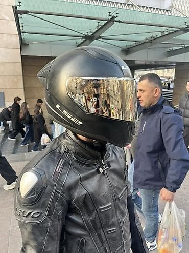 ses boqucu: LS2 tam üzlü motosiklet dəbilqəsi - Brend/model: LS2 full-face - — 2