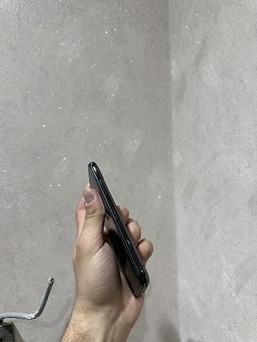 playsation 3: IPhone X, 64 GB, Qara — 2