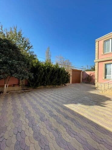 xacmazda 9 nöm mektebin yanında ev torpaq satqısı: 9 otaq, 300 kv. m — 27