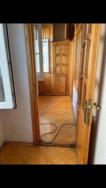 maştağa kiraye: 28 may metrosuna yaxın Təffəkür universitetinə yaxın 5 mertebeli — 5