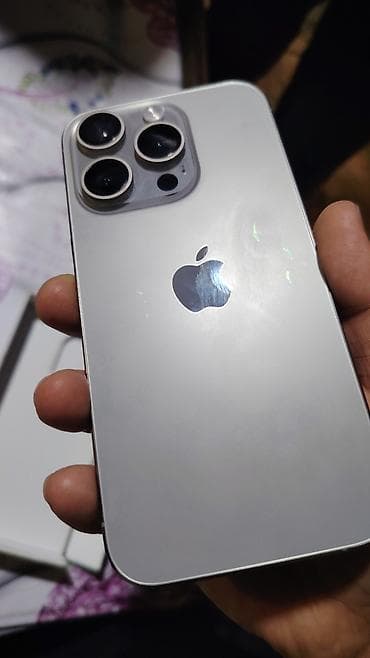 qabyuyan masin satilir: IPhone 15 Pro, 256 GB, Natural Titanium, Simsiz şarj, Face ID — 5