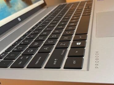 HP ProBook noutbuk - Ekran: 15.6" geniş ekran, nazik çərçivə, parlaq — 9