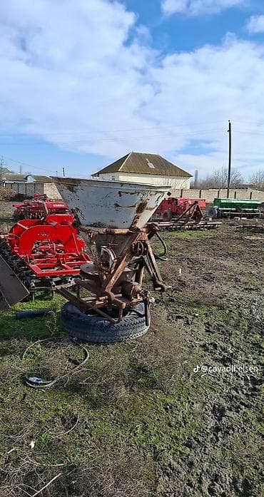 İnkubatorlar: Belarus traktorları və kənd təsərrüfatı avadanlığı - salam heç bir — 7