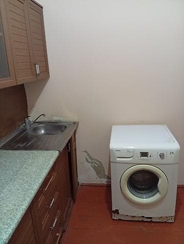 mermer panel: - Unitaz: sarnıçlı, yan tərəfdə bide şlanqlı gigiyena duşu, döşəməyə — 5