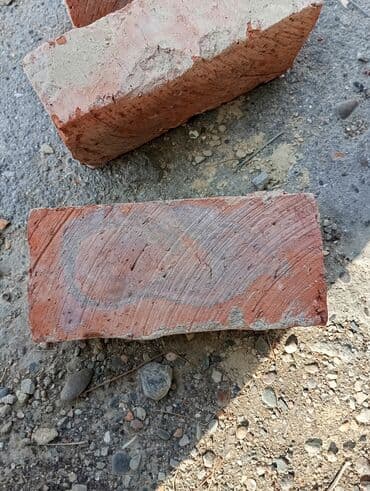 купить кирпич в баку: Məhsul: Qırmızı kərpiclər (klassik gil/odadavamlı tip) Təsvir: - — 3