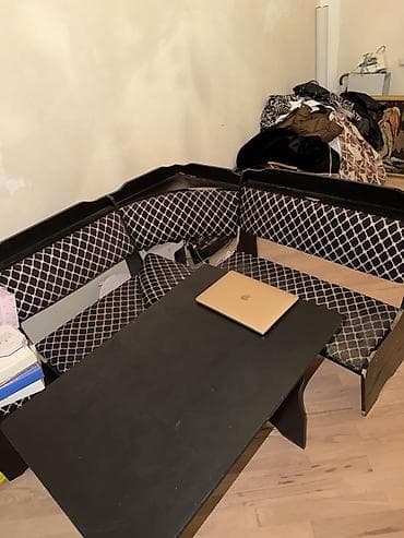 Mətbəx üçün, Açılmayan, Dördbucaq masa