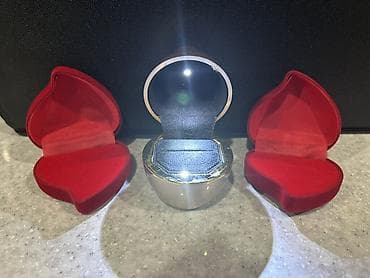 kasmetkalar: Məhsul: LED işıqlı üzük/qolbaq qutusu – Gül formalı dizayn — 1