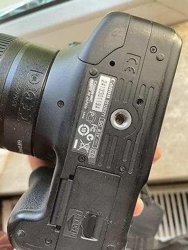 Elektronika: Canon EOS 550D DSLR fotoaparat + Canon EF-S 18-55mm IS II obyektiv — 3