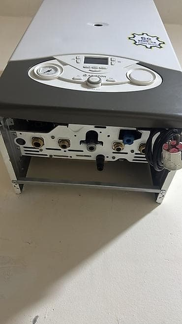 kombi ucuz: Ariston CLAS Evo divar tipli qaz kombisi - İstilik və isti su üçün — 3