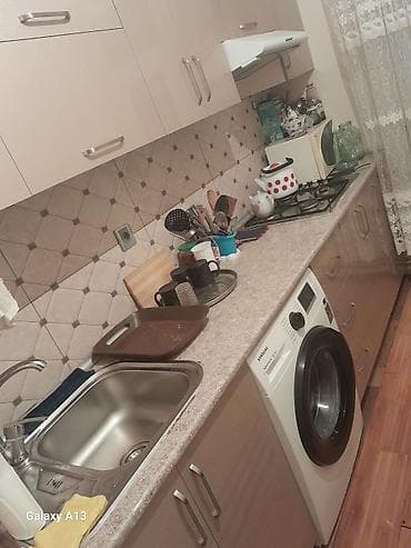 kiraye don: Salam makler deylem. 2 xanm otaq yoldaşi axtarilir komunal daxil — 1