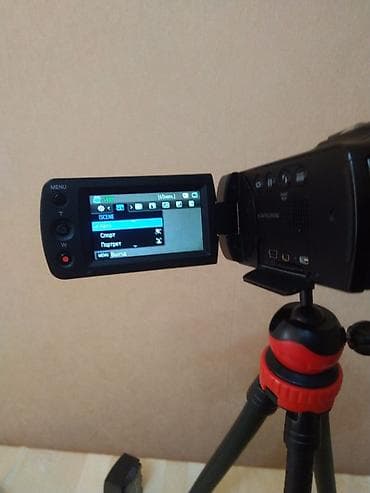 Samsung HMX-F80 rəqəmsal videokamera + mini tripod - Sensor: HD CMOS — 4