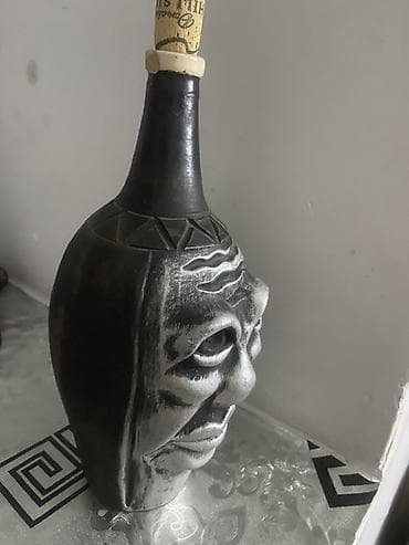 Üz formalı dekorativ keramika butulka - Material: keramika/daş çini — 3