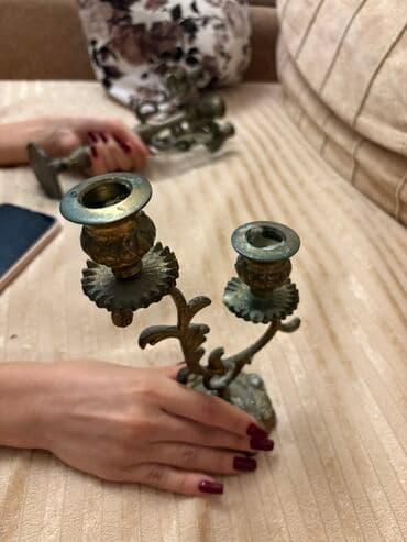 Bürünc ikili şamdan dəsti - Material: tam metal/bürünc - Dizayn