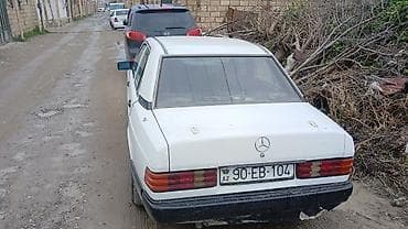06 masın: Mercedes-Benz sedan (W201 “190” seriyası) Xüsusiyyətlər: - Kuzov: 4 — 3