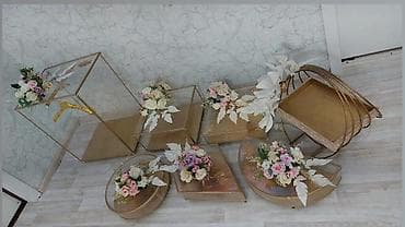 Zərif dekorativ təqdimat stendləri və aksesuar dəsti - Qızılı