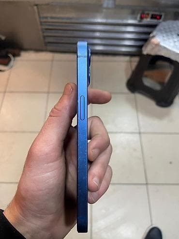 ipona: IPhone 13, 128 GB, Mavi, Face ID — 3