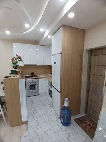 срочно продам квартиру в баку: Пос. Зых, 3 комнаты, Новостройка, 56 м² — 10