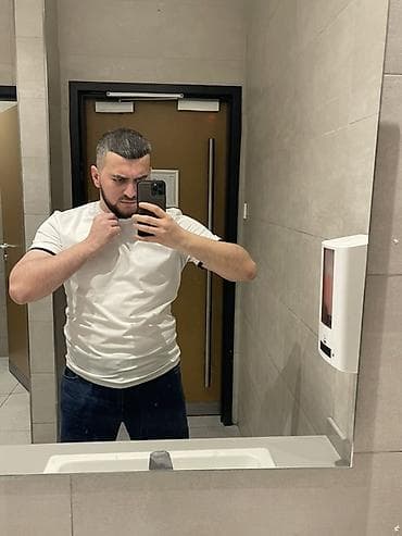 Другие специальности: Продавец-консультант требуется, 18-29 лет, 3-5 лет опыта, Ежемесячная оплата — 3