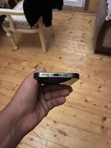 apple 17 pro max: IPhone 14 Pro, 256 GB, Space Gray, Face ID — 4