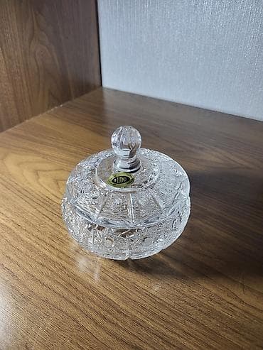 neman xrustal: Qapaqlı kəpənək naxışlı kristal qab - Material: qalın, şəffaf kəsimli — 3