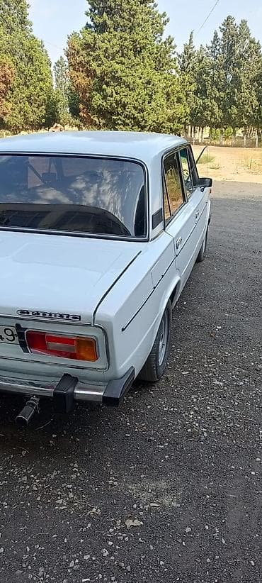vaz 2107 abirsofka: Satılır: Klassik sedan, ağ rəng, 4 qapı Model və dizayn - Kvadrat — 2
