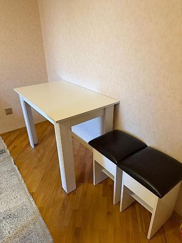 Masa desti 120azn Nerimanov 3069 leli Ağ rəngli kompakt masa və iki