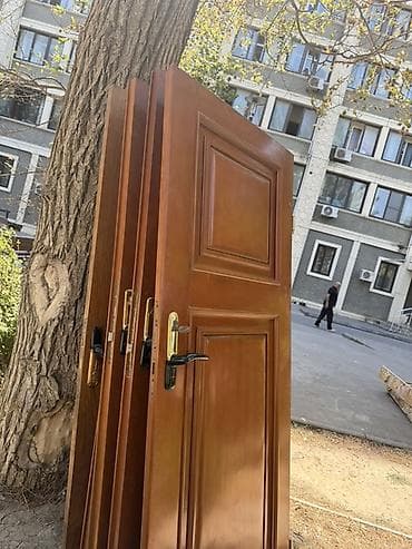 qapi darvaza: MDF üzlü massiv ağac interyer qapıları – klassik panel dizayn - — 1