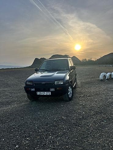 bmw diski type 0: Ford Maverick: 2.5 l | 1993 il 150000 km Ofrouder/SUV — 2