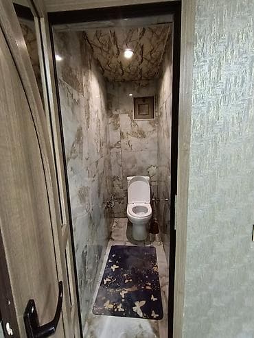 bakida kiraye evler: INSHAATCILAR QESEBESI eshya bazarına yaxın 4 sotda kursulu 3 otaq — 9