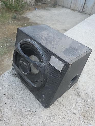 rx 6900 xt: Aktiv bas səsgücləndiricisi (subwoofer) - Korpus: taxta/kompozit, ön — 7