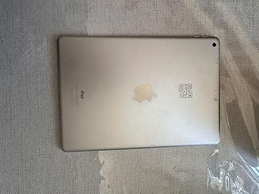 mini 5 ipad: İşlənmiş Apple iPad 9 (2021), 9,7", < 64 GB, Ünvandan götürmə, Ödənişli çatdırılma — 1