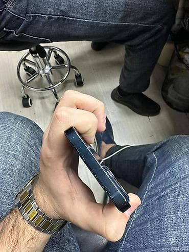 iphone adapter: IPhone 13, 128 GB, Mavi, Zəmanət, Simsiz şarj, Face ID — 4