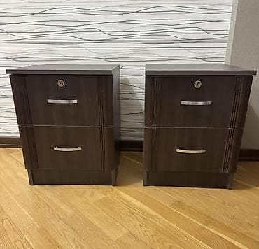 duw kabin: İki ədəd tünd qəhvəyi tumbə (yataq otağı üçün). - Dəst: 2 ədəd eyni — 1