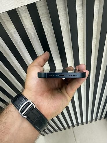 Elektronika: IPhone 13, 128 GB, Midnight, Zəmanət, Simsiz şarj, Face ID — 6
