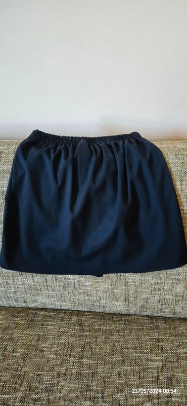 ağ qadın ətəkləri: Defacto ətək. Ölçü - 10-11. Əla vəziyyətdə. Qiyməti - 15 azn — 2