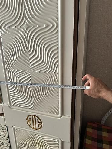 metbext skaflari: 3 qapılı, Güzgülü, Bej, Digər material, Kupe, Düz dolab — 4